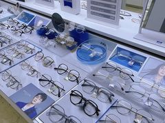 -视野联行眼镜·蔡司·控优点授权(长白万象汇店)