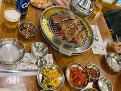 -姜虎东白丁韩国烤肉(吉利大厦店)