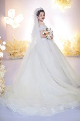 -铂爵夫人婚纱摄影(上海总店)