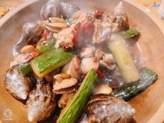 -霄汉牛三鲜湖北砂锅菜(万松园2店)