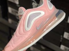 -NIKE武汉品牌体验店