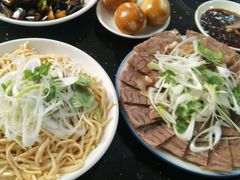 -十二忠手拉面(五福店)