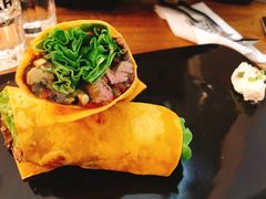 煎牛里脊卷饼-Moka Bros 摩卡站(西单大悦城店)