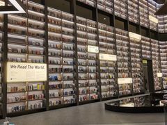 -上海虹桥中心爱琴海亚朵S酒店