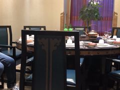 -蒙古人烤羊大师·绿野餐厅(工农大路店)