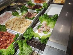 -尚品海鲜肥牛自助火锅(湖明店)
