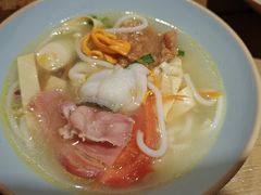 -芸南道·过桥米线(昆明老街旗舰店)