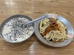 -白翔甜食店