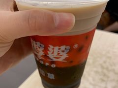 -八婆婆烧仙草(中山路店)