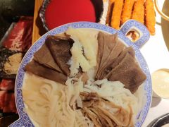 -哥老官重庆美蛙鱼头(五角场合生汇店)