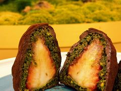 草莓迪拜巧克力软曲奇-OUR Bakery(中海环宇荟店)