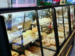 面包甜点陈列柜-FASHION BAKERY法森贝克(新德路店)