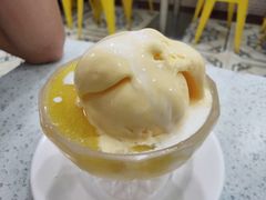 芒果粒伴雪糕-芬芳甜品(同福路店)