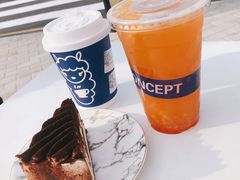 -Blue Concept Cafe&Farm·關於藍