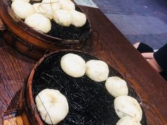 -舒小笼松针小笼包