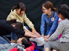 -猴有戏教育戏剧·音乐剧·主持口才·演讲朗诵辩论(环球港华师大校区)