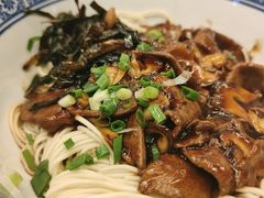 -沪西老弄堂面馆(定西路店)