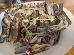 -三亚新鸿港水果一级批发市场
