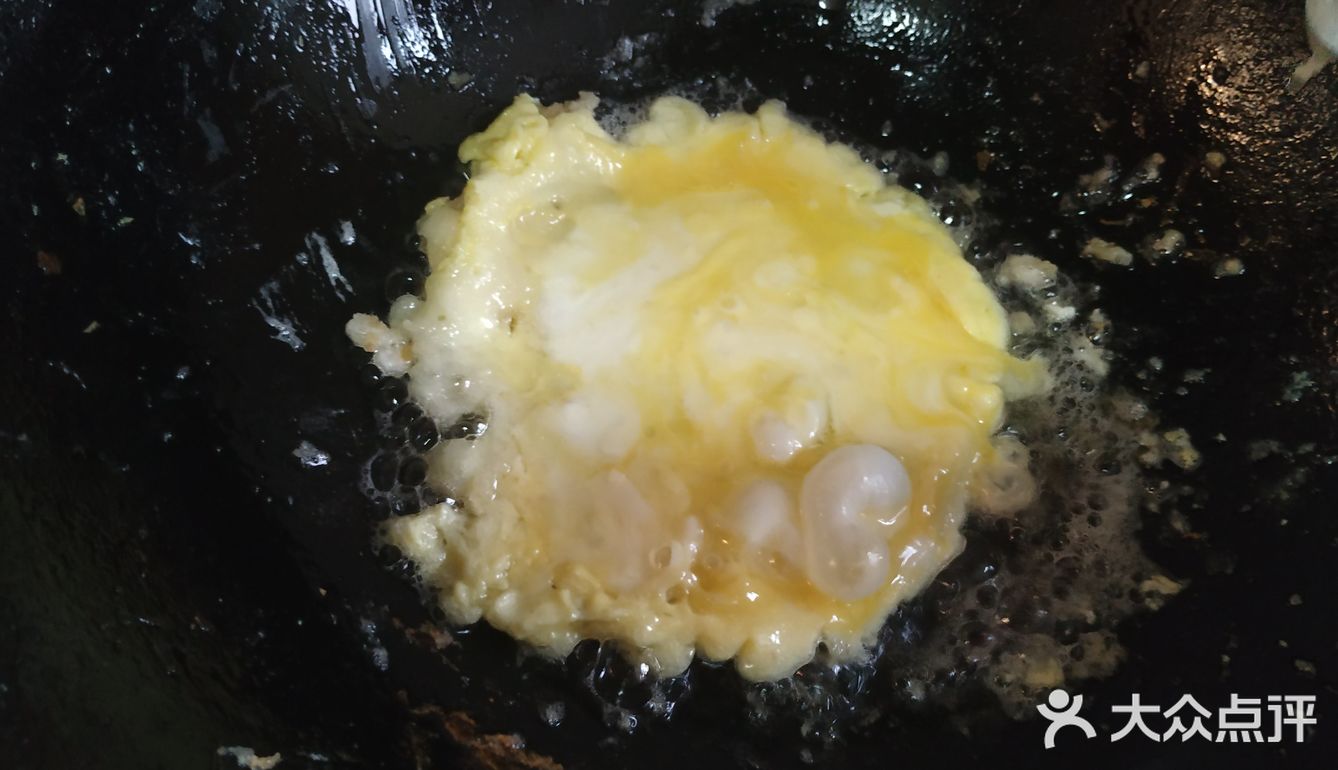 又油又香，热量爆炸的油煎饼