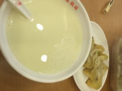 -小姜锅贴(凤凰街店)