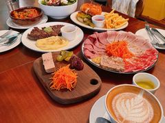 -羽深肉铺 Steak & Wine