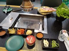 -臻牛烤肉