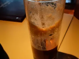拉*