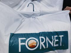 -福奈特洗衣·洗鞋·奢侈品护理(百联中环店)