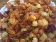宫保鸡丁-鑫巴蜀小镇 · 水煮鱼专研店(玉桥店)