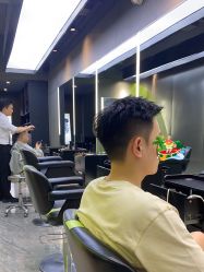 -不迫先生专业男士剪发