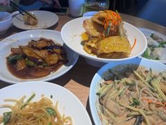 -关东小磨东北菜(上海长风大悦城店)