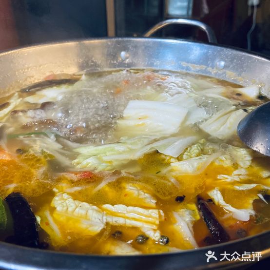 老五酸汤猪脚·烧烤