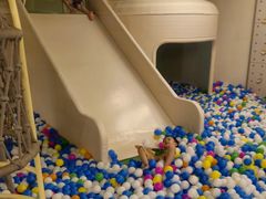 -涨巢·潮玩水疗局