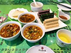 -令氏家外家周秦食府(高新店)