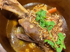炖羊腿-Naughty Nuri’s Phuket