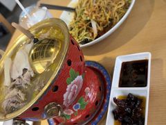 -关东小磨东北菜(上海长风大悦城店)