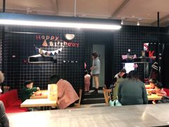 大堂-肯德基(盘龙奥莱店)