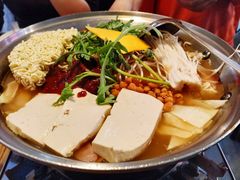 部队火锅-富乐满韩国正宗炸鸡韩国料理(虹泉路店)