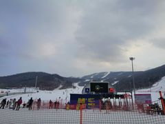 -中旅松花湖滑雪场