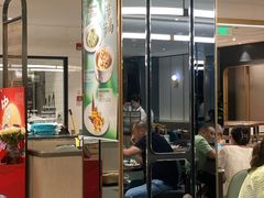 -港丽餐厅(杭大店)