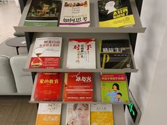 -深圳锦龙奥迪4S店(前海店)