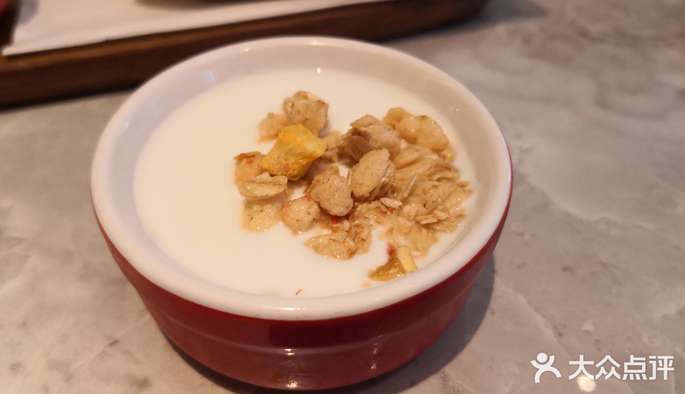在必胜客悠然地吃个早餐，这一直以来都是我的爱好之一