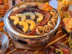 -叽叽扎扎烤肉场(生态城万达店)