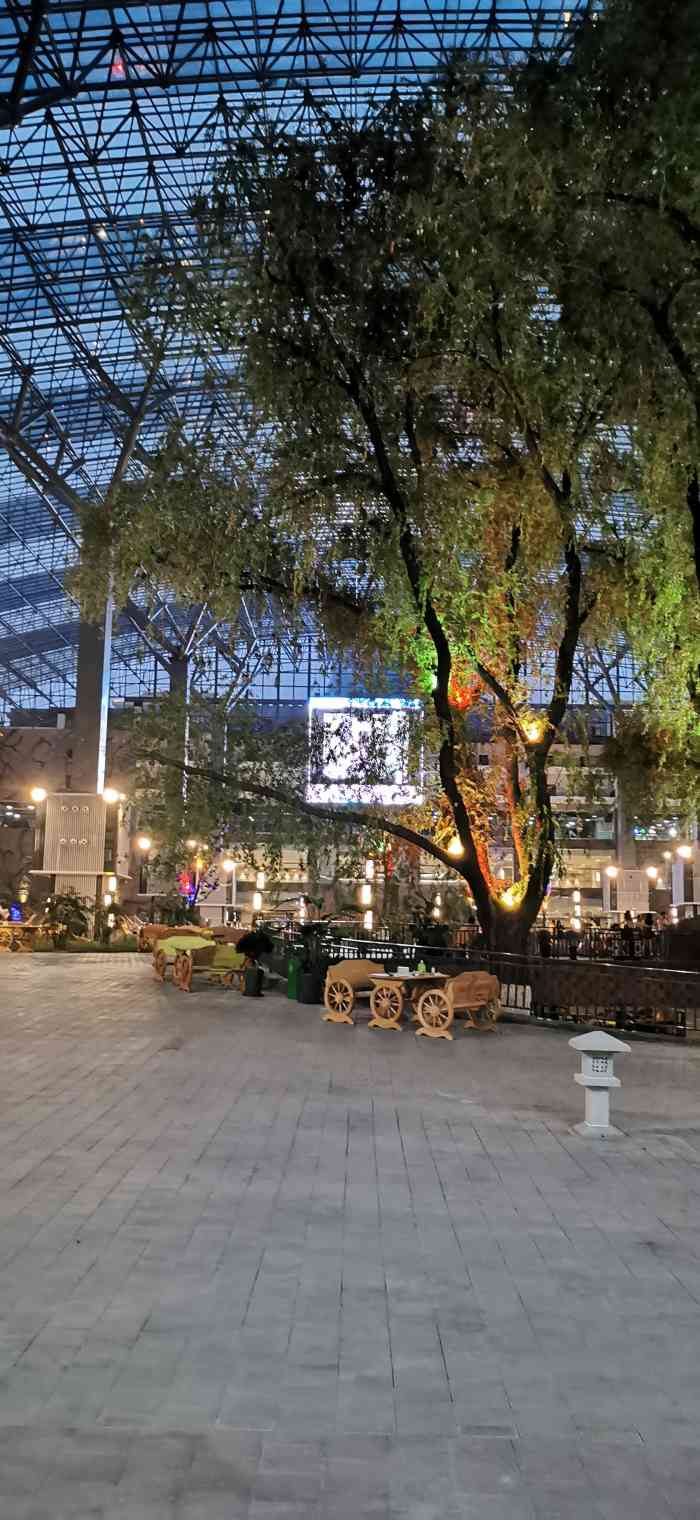 新海都半山温泉城电话图片