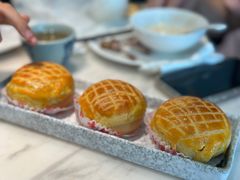 酥皮水牛奶菠萝包-陶陶居酒家(北京路店)