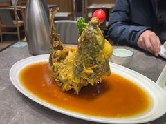 糖醋鲤鱼-闫府私房菜·百年鲁菜(恒隆店)