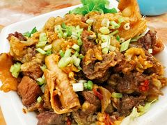 -壮雄牛屠牛肉店(两英店)