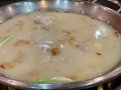 -老来福·非遗酸汤兔(凯旋路店)