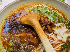 -百春原湖南牛肉粉(百联世纪店)