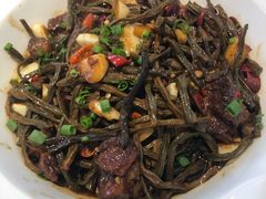 -邻家小馆(银都店)